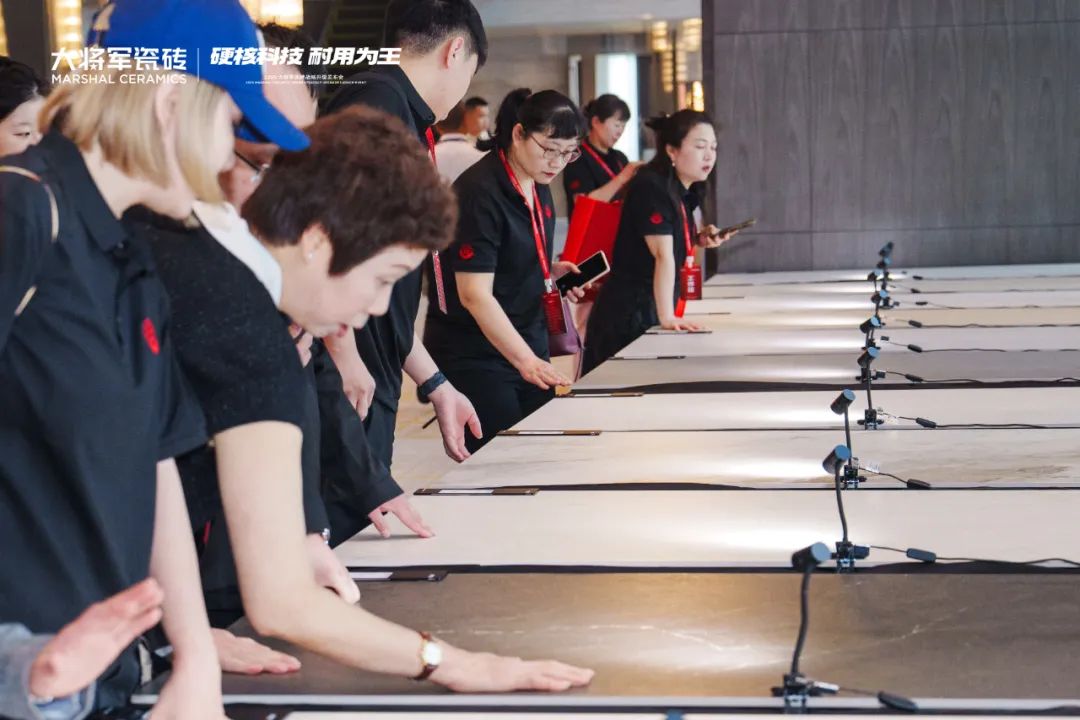 尹虹博士：大将军瓷砖做耐用就是做自己(图8)